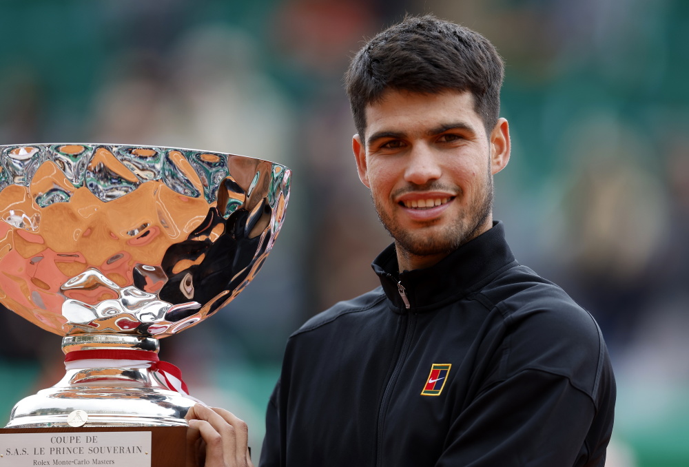 法网逆转蒙特卡洛大师赛，阿尔卡拉斯惊艳四座