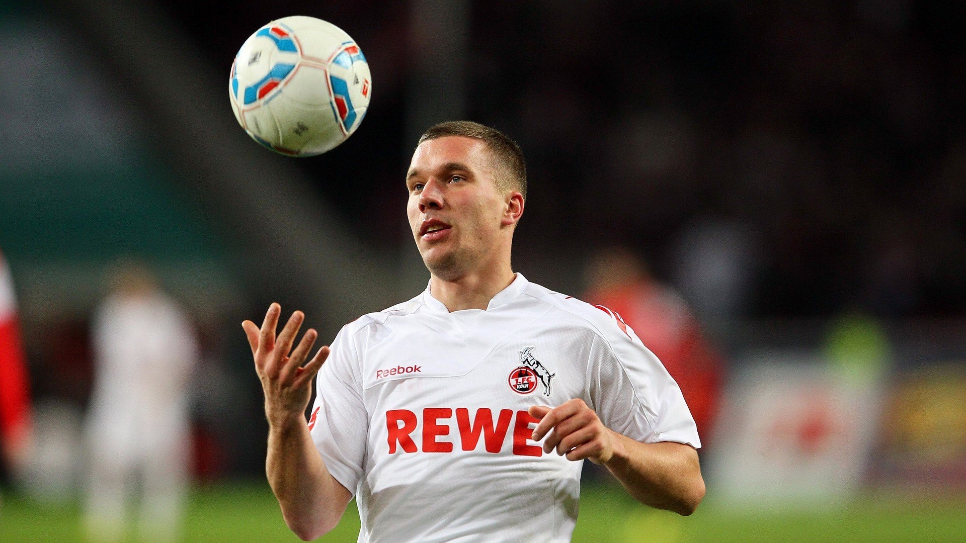 世界杯之夜，霍勒迪主宰比赛走向